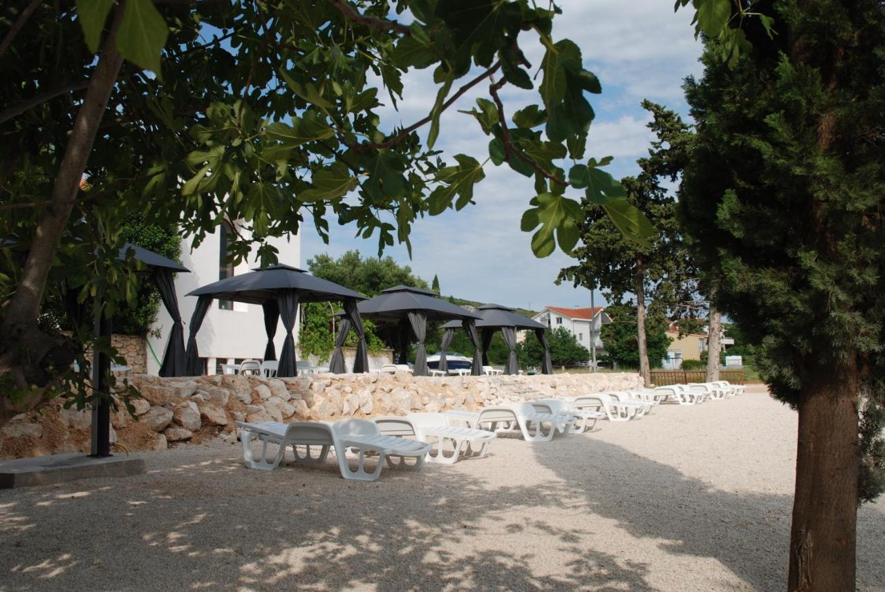 5 Meters From The Sea With Private Beach - 70M2 Colibri Sunset Apartments Sveti Petar  Exterior foto